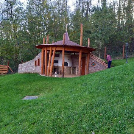 Vendeghaz Petoerke Hotel Bárdudvarnok Екстериор снимка