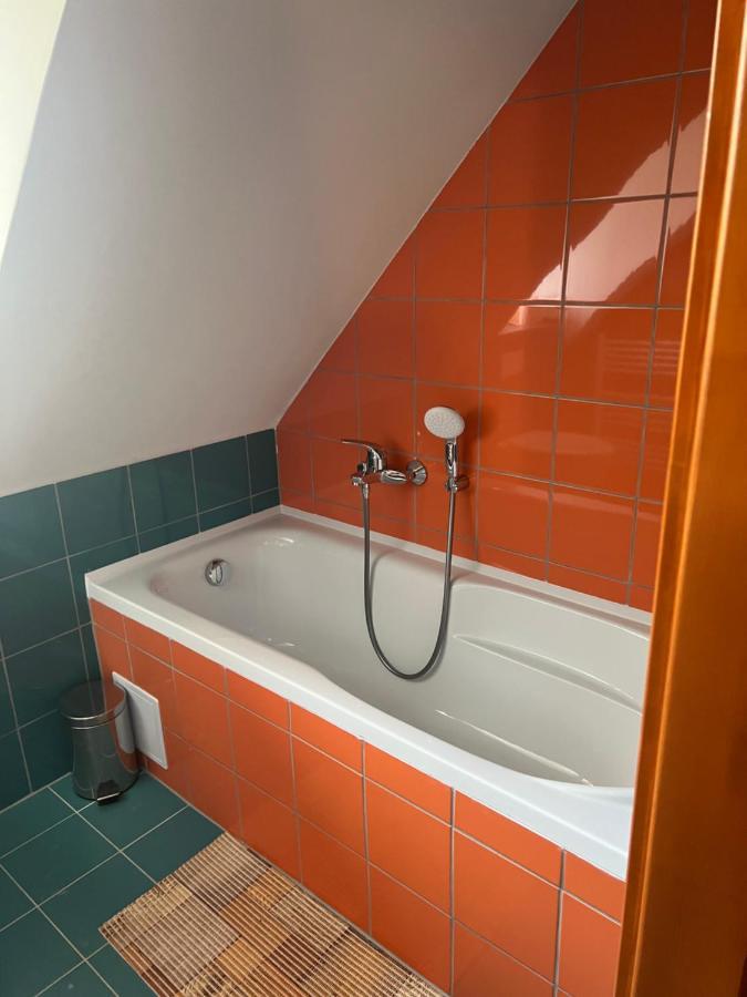 Vendeghaz Petoerke Hotel Bárdudvarnok Екстериор снимка