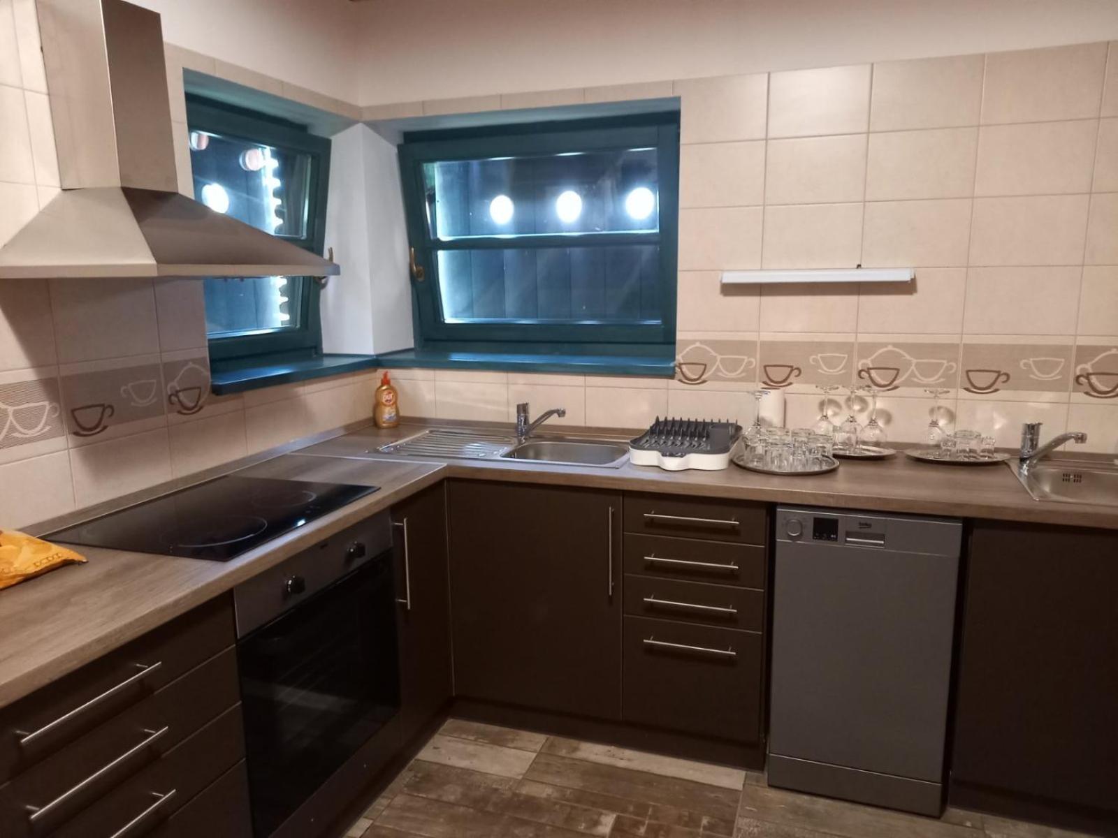 Vendeghaz Petoerke Hotel Bárdudvarnok Екстериор снимка