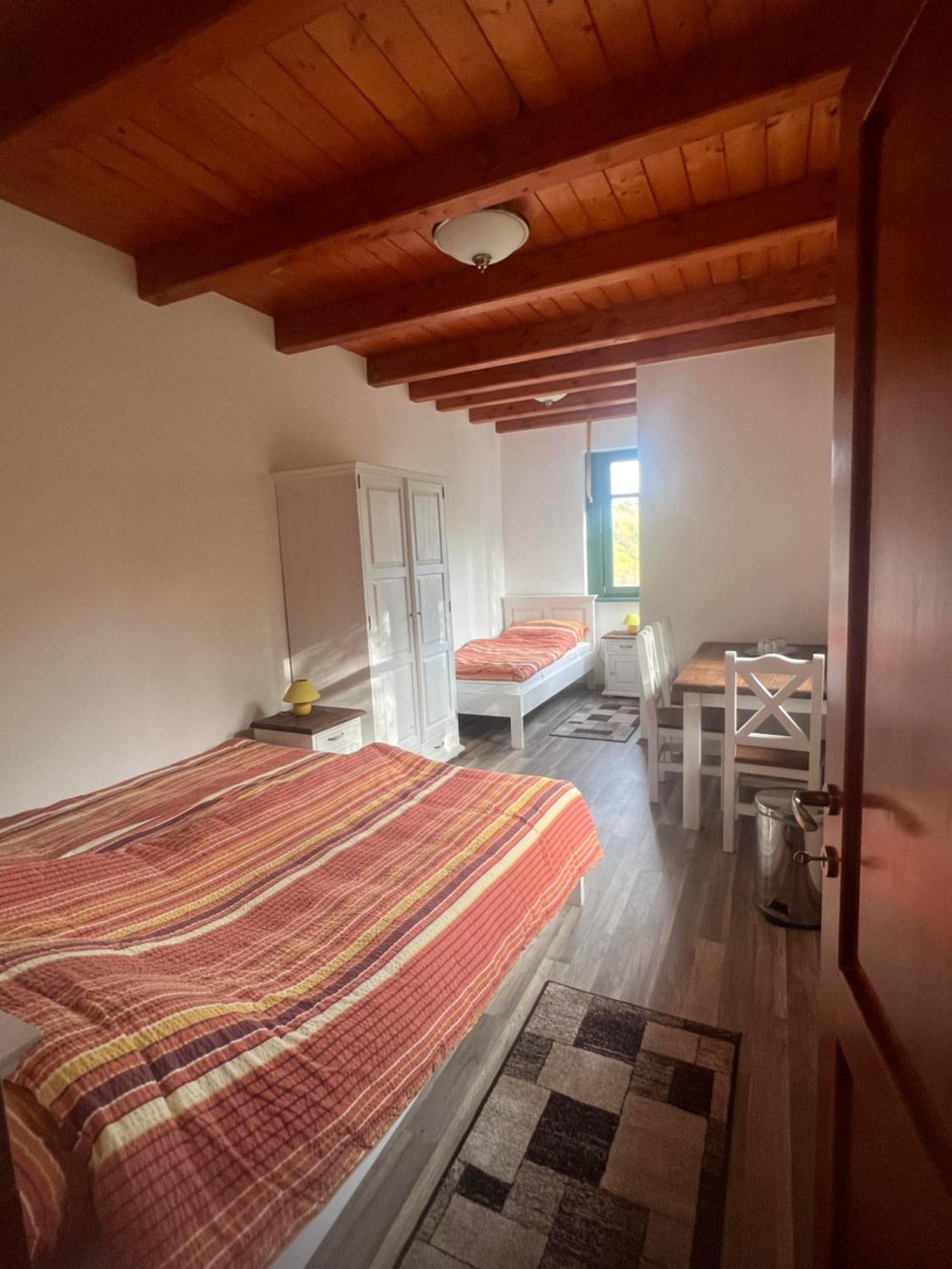 Vendeghaz Petoerke Hotel Bárdudvarnok Екстериор снимка